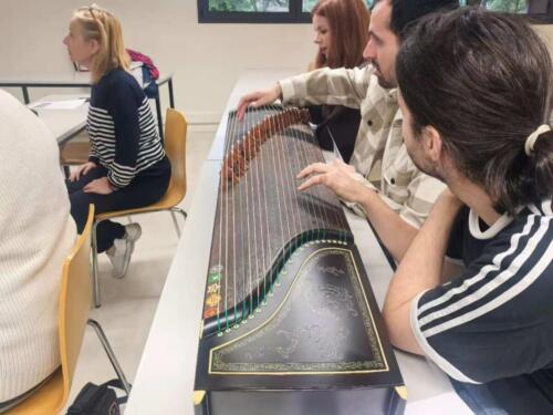 taller guzheng 5